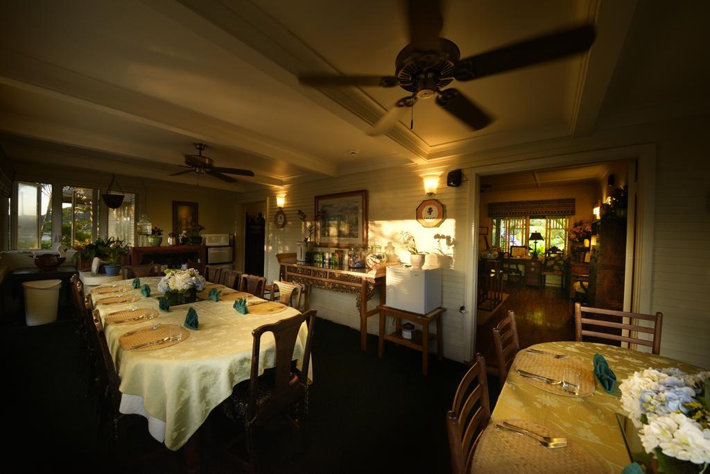 The Historic Wailuku Inn Maui Exterior photo
